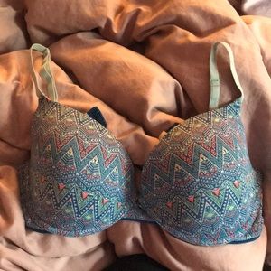 Pink Bra! Very comfortable! 36DD